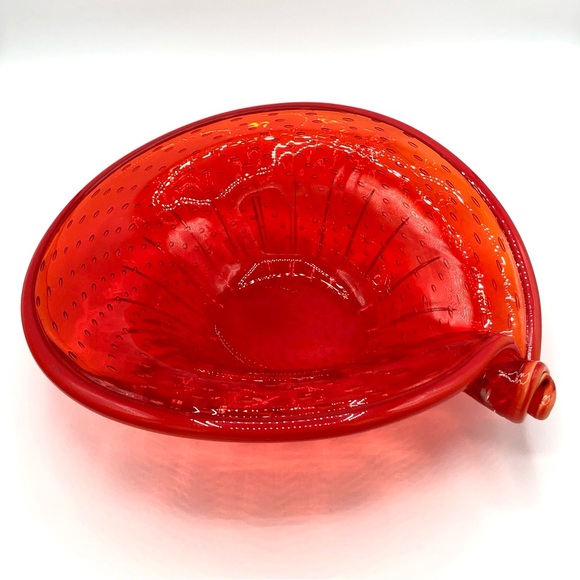Beautiful Strawberry Glass tray - Picture 1 of 9